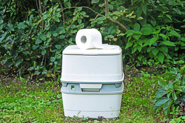 Best Porta potty delivery and setup  in Astor, FL